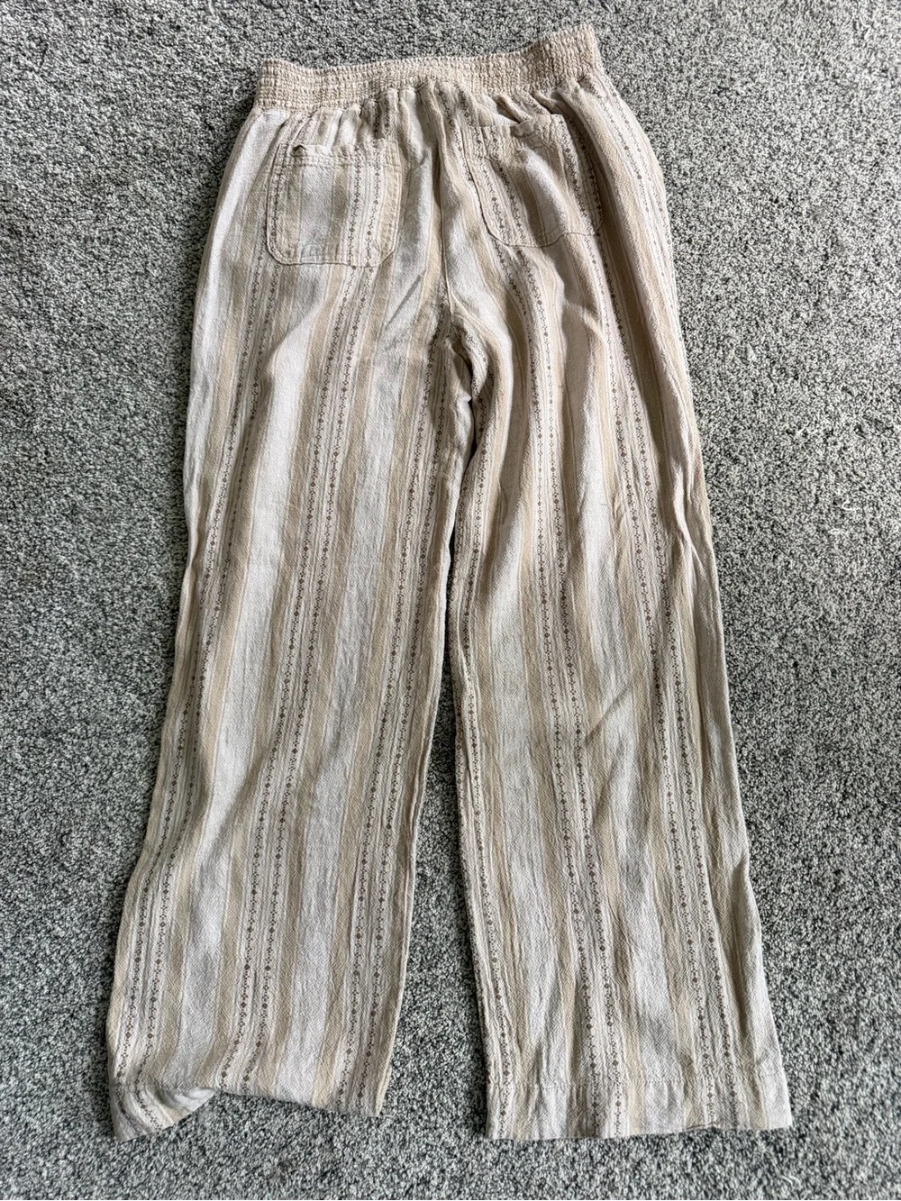 Briggs New York Cream Knit Top with Textured Detail